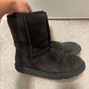 Black Uggs